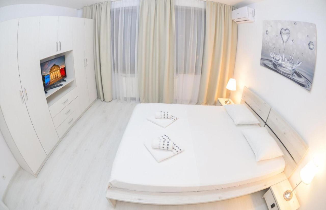 Spacious And Modern Apartment Close To Old City Букурещ Екстериор снимка